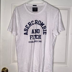 Abercrombie t-shirt